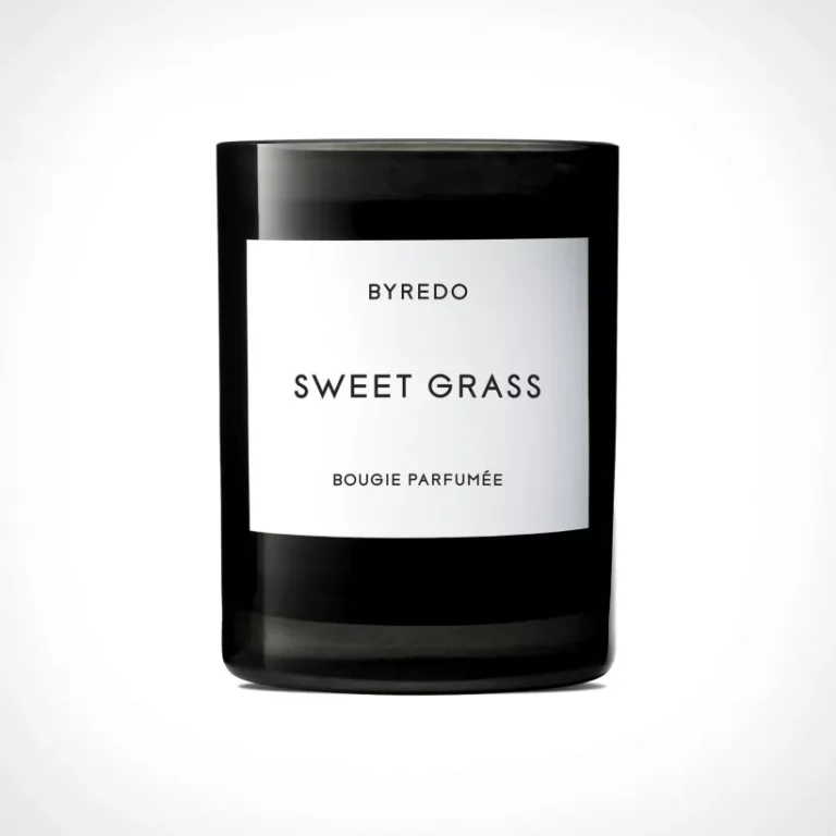 byredo-sweet-grass-scented-candle-kvapioji-zvake-240-g-creme-de-la-creme-768x768